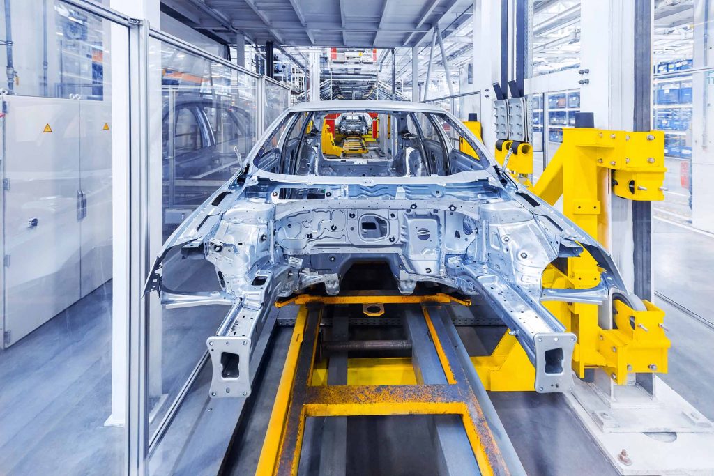 Autoteile auf dem Produktionsband